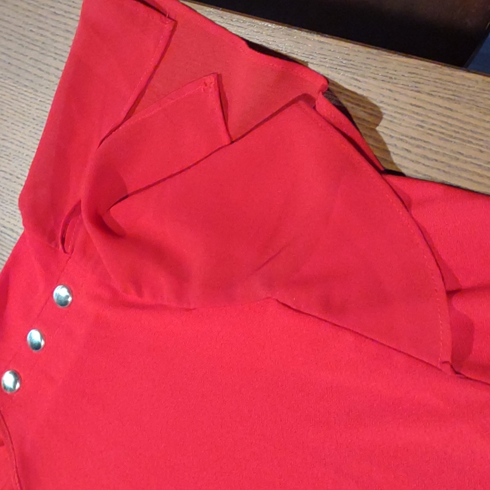 LOVE SCARLETT ❤️❤️❤️ Red Top Size 3X - Picture 2 of 5